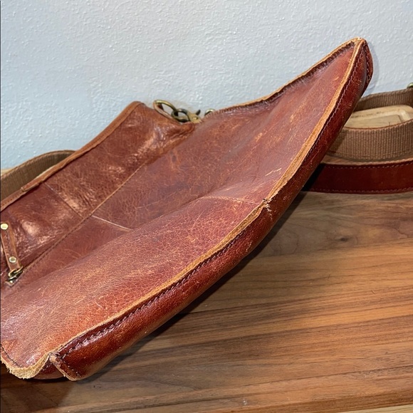 Vintage Crossbody Bag Leather Messenger  Zip Close Adjustable Strap Saddle Bag - Picture 12 of 16